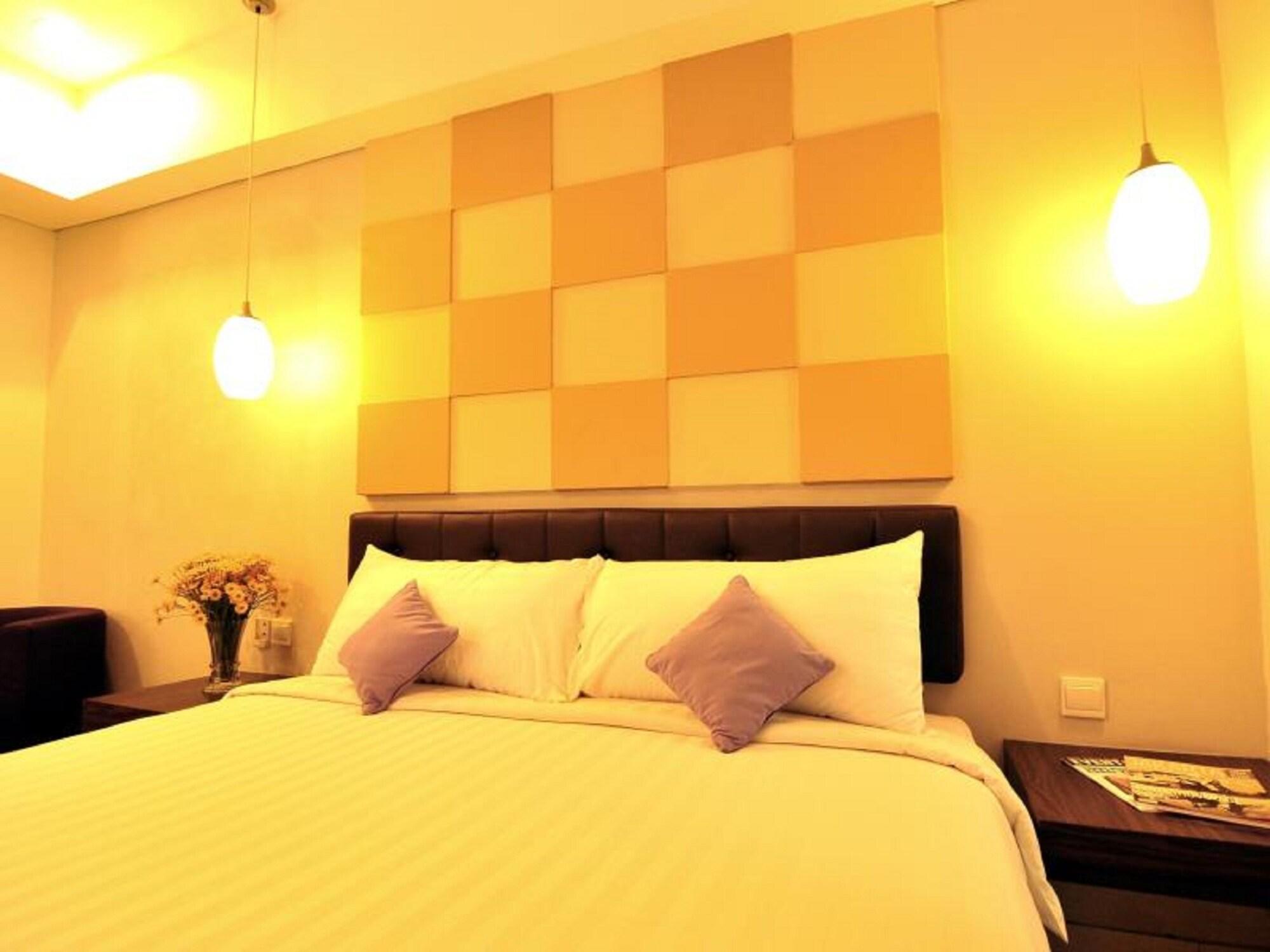 Aston Ketapang City Hotel Екстериор снимка