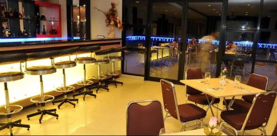 Aston Ketapang City Hotel Екстериор снимка